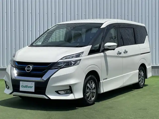 日産 セレナ e－パワー ハイウェイスター V 香川県 2019(平31)年 5.9万km ブリリアントホワイトパール 登録時走行距離：58184km/ディーラー純正9型ナビ/　CD DVD BT フルセグTV/全方位カメラ/前後ドライブレコーダー/ビルトインETC/デジタルインナーミラー/両側パワースライドドア/エマージェンシーブレーキ/レーンキープアシスト/レーダークルーズコントロール/クリアランスソナー/横滑り防止装置/オートホールド機能付き電子パーキングブレーキ/ロールサンシェード/ISOFIX/革巻きステアリング/ステアリングスイッチ/プッシュスタート/スマートキー/スペアキー