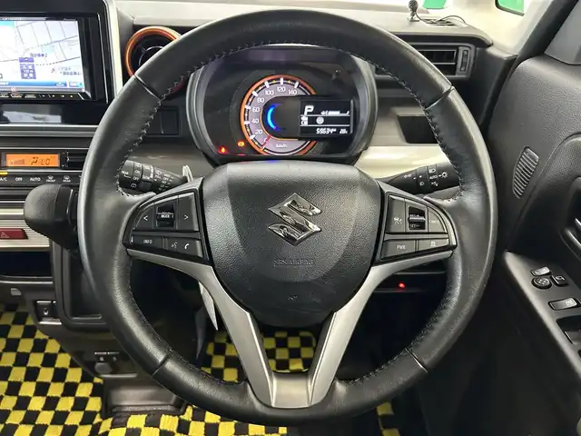 スズキ スペーシア ギア HYBRID XZ 鹿児島県 2021(令3)年 6万km アクティブイエロー/ガンメタリック2トーン 禁煙車　/社外ナビ　/フルセグＴＶ　/Ｂｌｕｅｔｏｏｔｈ　/バックカメラ　/アイドリングストップ　/デュアルカメラブレーキサポート　/後席サーキュレーター　/ステリモ　/両側パワスラ　/ルーフレール　/レーンキープアシスト/社外フロアマット/電格ミラー/LEDヘッドライト/スマートキー/スペアキー/ETC