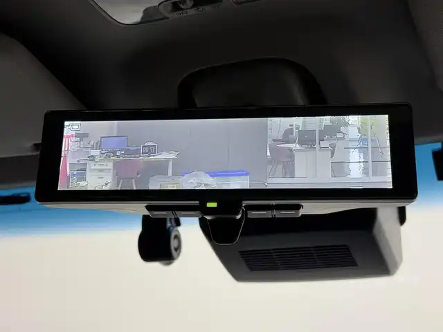 ダイハツ アトレー バン RS 三重県 2022(令4)年 1.8万km ブラックマイカメタリック ガソリン・ターボ/FR/インパネCVT/純正 9インチディスプレイオーディオ/（FM/AM/TV/Bluetooth/USB/iPod/HDMI/AndroidAuto/AppleCarPlay/ドラレコ）/バックカメラ/両側パワースライドドア（タッチ＆ゴーロック機能付）/ドライブレコーダー 前後/ビルトインETC/スマートアシスト/・衝突回避支援ブレーキ機能（対車両・対歩行者（昼夜））/・ブレーキ制御付誤発進抑制機能（前方・後方）/・衝突警報機能（対車両・対歩行者（昼夜））/・車線逸脱抑制制御・車線逸脱警報・路側逸脱警報・ふらつき警報/・全車速追従機能付ACC（アダプティブクルーズコントロール）/・LKC（レーンキープコントロール）/・コーナーセンサー（フロント2個／リヤ4個）/・標識認識機能（進入禁止／最高速度／一時停止）/装備/【OP】視界補助パック（＆バックカメラ）/●スマートインナーミラー/【OP】LEDパック/●LEDヘッドランプ＆フォグランプ、ルームランプ、荷室灯/●アダプティブドライビングビーム/●サイドビューランプ/・革調シートカバー/・オートエアコン/・オートライト/・ステアリングスイッチ/・純正12inAW/・スマートキーx2/など