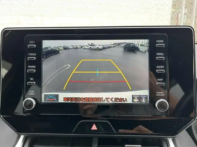 トヨタ ハリアー G 新潟県 2022(令4)年 5万km ホワイトパールクリスタルシャイン ワンオーナー/セーフティセンス/純正8型ナビ/(AM/FM/BT/フルセグ)/バックカメラ/パワーバックドア/ETC2.0/レーダークルーズコントロール/デジタルインナーミラー/Clazzioシートカバー/ハーフレザーシート/パワーシート(D席)/革巻きステアリング/ステアリングスイッチ/コーナーセンサー(前後)/AUTOライト/LEDヘッドライト/フォグランプ/AUTOハイビーム/横滑り防止/プッシュスタート/スマートキー