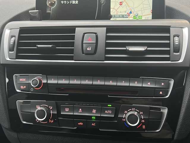 ＢＭＷ １１８ｉ スタイル 愛知県 2016(平28)年 1.2万km サファイアブラックP ワンオーナー/HDDナビ/フルセグテレビ/Bluetooth/ドライブレコーダー/バックカメラ/アイドリングストップ/ウィンカーミラー/クルーズコントロール/プッシュスタート/パワーバックドア/ETC/ステアリングスイッチ/純正フォグランプ/インテリジェントセーフティー/レーンディパーチャーウォーニング/保証書/取扱説明書