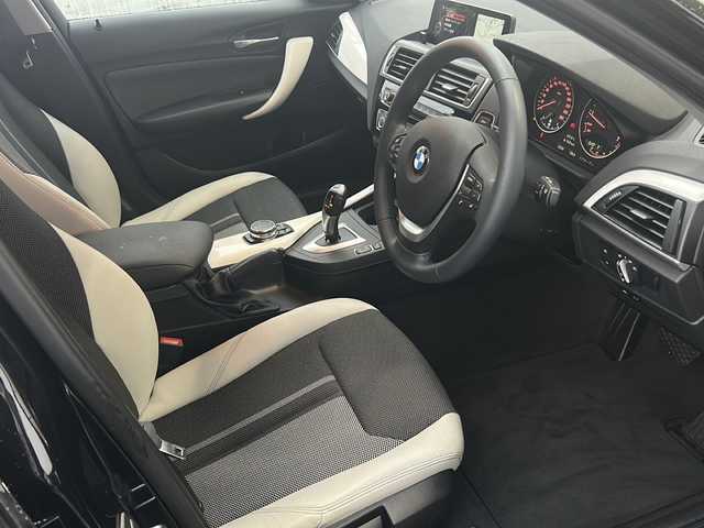 ＢＭＷ １１８ｉ スタイル 愛知県 2016(平28)年 1.2万km サファイアブラックP ワンオーナー/HDDナビ/フルセグテレビ/Bluetooth/ドライブレコーダー/バックカメラ/アイドリングストップ/ウィンカーミラー/クルーズコントロール/プッシュスタート/パワーバックドア/ETC/ステアリングスイッチ/純正フォグランプ/インテリジェントセーフティー/レーンディパーチャーウォーニング/保証書/取扱説明書