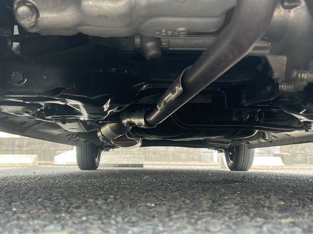 ホンダ Ｎ ＢＯＸ G Lパッケージ 岐阜県 2016(平28)年 7.9万km プレミアムホワイトパールⅡ ディーラーナビ/FM/AM/フルセグテレビ/CD/DVD/MusicRack/iPod/SD/USB/BLUETOOTHAUDIO/UTR/AUX/HDMI/ビルトインETC/片側パワースライドドア/横滑り防止装置/Ecoモード/純正マット/Allercleanシート/ドアバイザー/電動格納ミラー/後席テーブル/バックカメラ/プッシュスタート