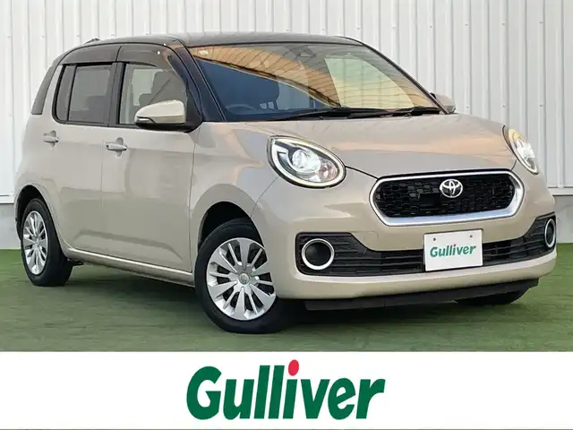 トヨタ パッソ モーダ　S 香川県 2017(平29)年 6.7万km ブラックマイカメタリック/パウダリーベージュメタリック 2トーン ケンウッドナビ/　CD DVD BT フルセグTV/衝突被害軽減装置/アイドリングストップ/横滑り防止装置/LEDヘッドライト/プッシュスタート/スマートキー/純正フロアマット/ドアバイザー/電動格納ウィンカーミラー