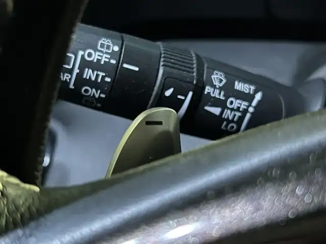 ホンダ Ｎ ＢＯＸ カスタム G L ターボ ホンダセンシング 静岡県 2019(平31)年 3.3万km クリスタルブラックパール ユーザー買取車両/ワンオーナー/純正SDナビ（VXU-195NBi）/【AM/FM/TV/CD/BT/SD】/純正15インチAW/純正サイドエアロパーツ/MTモード付AT/パドルシフト/エンジンスタートボタン/クルーズコントロール（追従走行あり）/USB入力端子/ETC/ドライブレコーダー/ベンチシート/ハーフレザーシート/両側パワースライドドア/横滑り防止装置/レーンアシスト/衝突被害軽減システム/保証書/取扱説明書