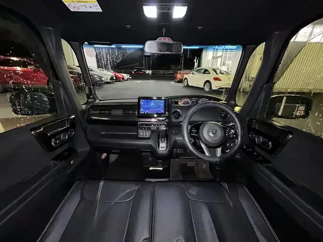 ホンダ Ｎ ＢＯＸ カスタム G L ターボ ホンダセンシング 静岡県 2019(平31)年 3.3万km クリスタルブラックパール ユーザー買取車両/ワンオーナー/純正SDナビ（VXU-195NBi）/【AM/FM/TV/CD/BT/SD】/純正15インチAW/純正サイドエアロパーツ/MTモード付AT/パドルシフト/エンジンスタートボタン/クルーズコントロール（追従走行あり）/USB入力端子/ETC/ドライブレコーダー/ベンチシート/ハーフレザーシート/両側パワースライドドア/横滑り防止装置/レーンアシスト/衝突被害軽減システム/保証書/取扱説明書