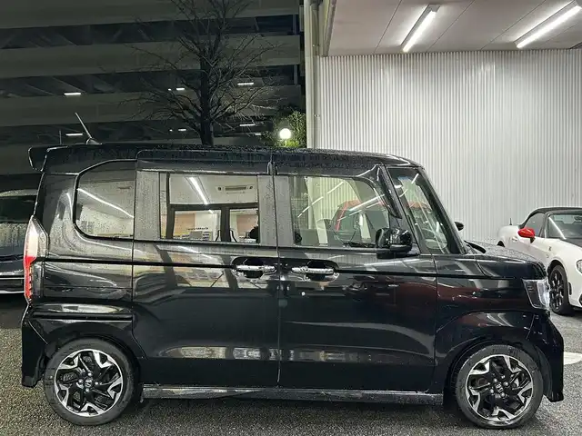 ホンダ Ｎ ＢＯＸ カスタム G L ターボ ホンダセンシング 静岡県 2019(平31)年 3.3万km クリスタルブラックパール ユーザー買取車両/ワンオーナー/純正SDナビ（VXU-195NBi）/【AM/FM/TV/CD/BT/SD】/純正15インチAW/純正サイドエアロパーツ/MTモード付AT/パドルシフト/エンジンスタートボタン/クルーズコントロール（追従走行あり）/USB入力端子/ETC/ドライブレコーダー/ベンチシート/ハーフレザーシート/両側パワースライドドア/横滑り防止装置/レーンアシスト/衝突被害軽減システム/保証書/取扱説明書