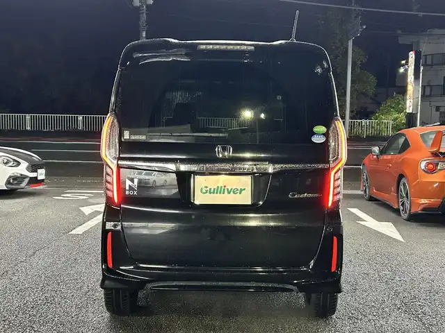 ホンダ Ｎ ＢＯＸ カスタム G L ターボ ホンダセンシング 静岡県 2019(平31)年 3.3万km クリスタルブラックパール ユーザー買取車両/ワンオーナー/純正SDナビ（VXU-195NBi）/【AM/FM/TV/CD/BT/SD】/純正15インチAW/純正サイドエアロパーツ/MTモード付AT/パドルシフト/エンジンスタートボタン/クルーズコントロール（追従走行あり）/USB入力端子/ETC/ドライブレコーダー/ベンチシート/ハーフレザーシート/両側パワースライドドア/横滑り防止装置/レーンアシスト/衝突被害軽減システム/保証書/取扱説明書