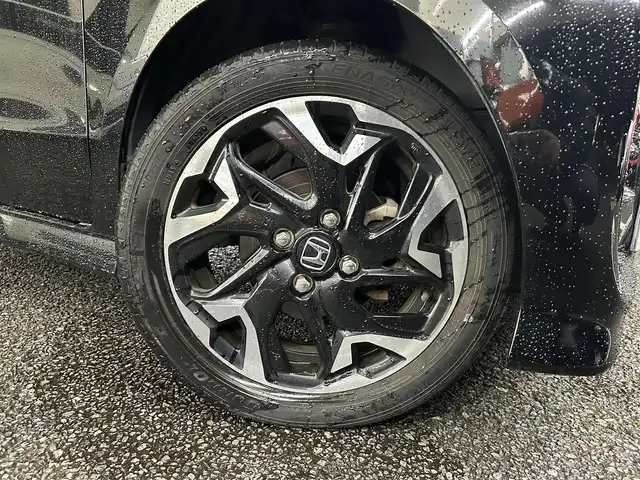 ホンダ Ｎ ＢＯＸ カスタム G L ターボ ホンダセンシング 静岡県 2019(平31)年 3.3万km クリスタルブラックパール ユーザー買取車両/ワンオーナー/純正SDナビ（VXU-195NBi）/【AM/FM/TV/CD/BT/SD】/純正15インチAW/純正サイドエアロパーツ/MTモード付AT/パドルシフト/エンジンスタートボタン/クルーズコントロール（追従走行あり）/USB入力端子/ETC/ドライブレコーダー/ベンチシート/ハーフレザーシート/両側パワースライドドア/横滑り防止装置/レーンアシスト/衝突被害軽減システム/保証書/取扱説明書