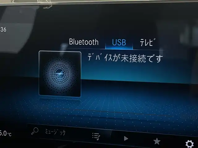 メルセデス・ベンツ Ａ１８０ スタイル AMGライン 岐阜県 2018(平30)年 2.5万km ポーラホワイト レーダーセーフティパッケージ/　アクティブブレーキアシスト/　PRE-SAFEプラス/　アクティブブラインドスポットアシスト/　アクティブレーンキーピングアシスト/　アクティブステアリングアシスト/ナビゲーションパッケージ/　ナビゲーション/　フルセグTV　Bluetooth/AMGライン/　マルチビームLEDヘッドライト/　アダプティブハイビームアシストプラス/メモリー機能付きパワーシート/シートヒーター/パーキングアシストリアビューカメラ