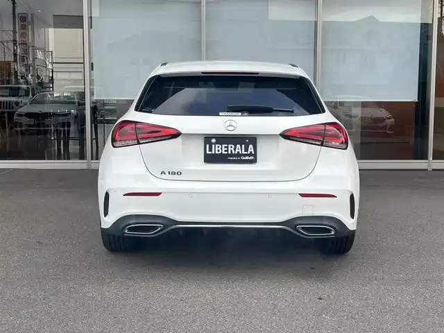 メルセデス・ベンツ Ａ１８０ スタイル AMGライン 岐阜県 2018(平30)年 2.5万km ポーラホワイト レーダーセーフティパッケージ/　アクティブブレーキアシスト/　PRE-SAFEプラス/　アクティブブラインドスポットアシスト/　アクティブレーンキーピングアシスト/　アクティブステアリングアシスト/ナビゲーションパッケージ/　ナビゲーション/　フルセグTV　Bluetooth/AMGライン/　マルチビームLEDヘッドライト/　アダプティブハイビームアシストプラス/メモリー機能付きパワーシート/シートヒーター/パーキングアシストリアビューカメラ