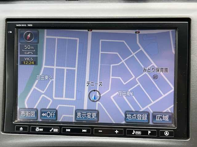 トヨタ プリウス S 神奈川県 2013(平25)年 2.8万km ホワイトパールクリスタルシャイン ワンオーナー/D.OP8インチHDDナビ・フルセグ・DVD・CD・MSV・SD・Bluetooth/バックカメラ」/ビルトインETC/スマートキー/ステリモ/電動格納ミラー/HIDヘッドライト/オートライト/D/N席バニティミラー/ISOFIX対応/トノカバー/純正フロアマット/新車時保証書/取扱説明書/スペアキー