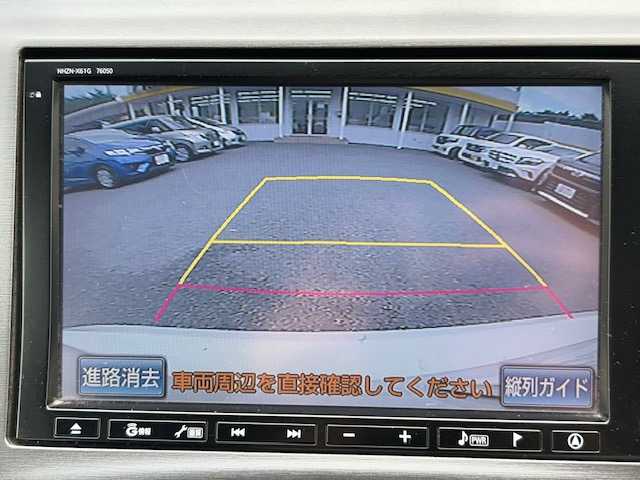 トヨタ プリウス S 神奈川県 2013(平25)年 2.8万km ホワイトパールクリスタルシャイン ワンオーナー/D.OP8インチHDDナビ・フルセグ・DVD・CD・MSV・SD・Bluetooth/バックカメラ」/ビルトインETC/スマートキー/ステリモ/電動格納ミラー/HIDヘッドライト/オートライト/D/N席バニティミラー/ISOFIX対応/トノカバー/純正フロアマット/新車時保証書/取扱説明書/スペアキー