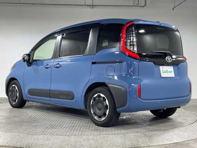 トヨタ シエンタ Z 神奈川県 2022(令4)年 1万km グレイッシュブルー トヨタセーフティセンス/純正ディスプレイオーディオ/・ナビ/フルセグTV/BT/USB/MiraCast/バックカメラ/MTモード/ビルトインETC/前後ドライブレコーダー/両側電動スライドドア/ECO/POWERモード/革巻きステアリング/ステアリングスイッチ/Autoライト/LEDヘッドライト/BSM/電動格納ミラー/ウィンカーミラー/純正フロアマット/純正ドアバイザー