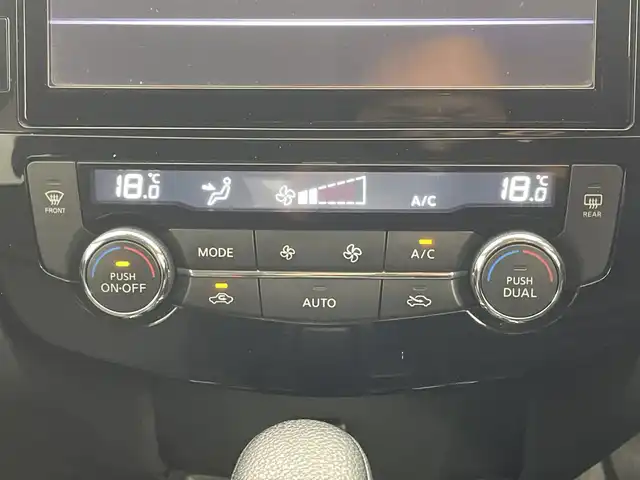 日産 エクストレイル 20X 群馬県 2017(平29)年 8.4万km ダイヤモンドブラック 純正９型ナビ　フルセグＴＶ　全周囲カメラ　衝突被害軽減ブレーキ　レーンアシスト　シートヒーター　デジタルインナーミラー　電動リアゲート　ＬＥＤヘットライト　ドライブレコーダー　ＥＴＣ　スマートキー