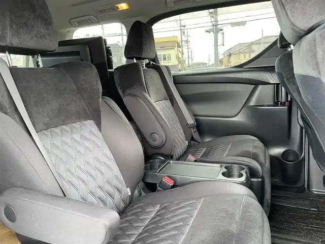 トヨタ アルファード S 石川県 2020(令2)年 6.5万km パール 純正ディスプレイオーディオ/フルセグTV・ナビ/バックカメラ/両側パワースライドドア/LEDヘッドライト/ビルトインETC/ドライブレコーダー/スマートキー/トヨタセーフティセンス/レーダークルーズ/コーナーセンサー/純正アルミホイール