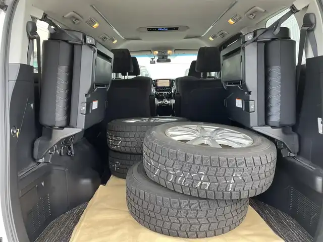 トヨタ アルファード S 石川県 2020(令2)年 6.5万km パール 純正ディスプレイオーディオ/フルセグTV・ナビ/バックカメラ/両側パワースライドドア/LEDヘッドライト/ビルトインETC/ドライブレコーダー/スマートキー/トヨタセーフティセンス/レーダークルーズ/コーナーセンサー/純正アルミホイール