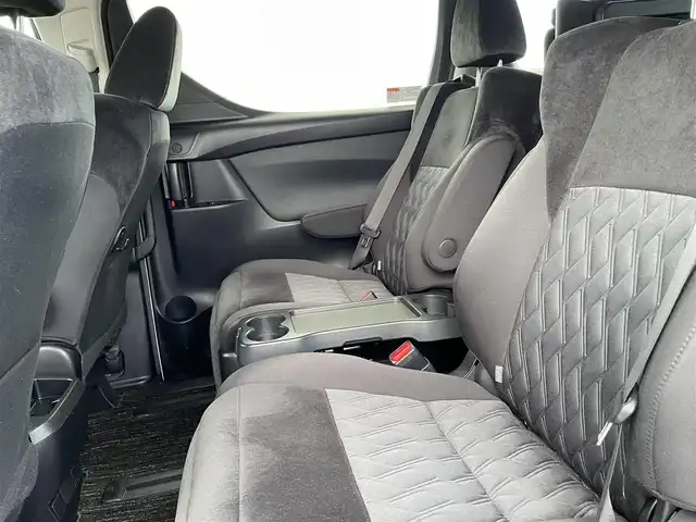 トヨタ アルファード S 石川県 2020(令2)年 6.5万km パール 純正ディスプレイオーディオ/フルセグTV・ナビ/バックカメラ/両側パワースライドドア/LEDヘッドライト/ビルトインETC/ドライブレコーダー/スマートキー/トヨタセーフティセンス/レーダークルーズ/コーナーセンサー/純正アルミホイール