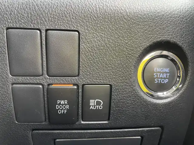 トヨタ アルファード S 石川県 2020(令2)年 6.5万km パール 純正ディスプレイオーディオ/フルセグTV・ナビ/バックカメラ/両側パワースライドドア/LEDヘッドライト/ビルトインETC/ドライブレコーダー/スマートキー/トヨタセーフティセンス/レーダークルーズ/コーナーセンサー/純正アルミホイール