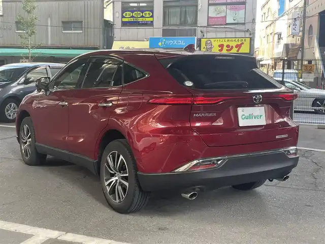 トヨタ ハリアー G 大阪府 2021(令3)年 3.4万km センシュアルレッドマイカ セーフティーセンス/・プリクラッシュセーフティ/・レートレーンシングアシスト/・レーダークルーズコントロール/・アダプディブクハイビームシステム/・ロードサインアシスト/パーキングブレーキサポート/純正ナビ/・Bluetooth/・バックカメラ/純正18インチアルミホイール/ハーフレザー/パワーバックドア/LEDヘッドライト/・オートライト/プッシュスタート/ETC/ワンオーナー/新車保証書/取扱説明書