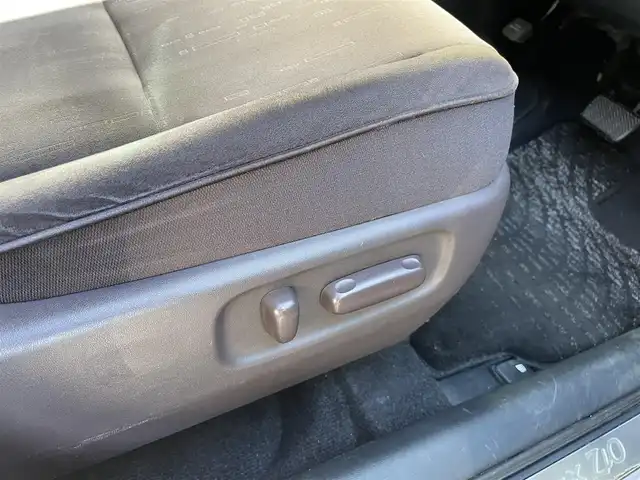 トヨタ マークＸ ジオ 240G エアロツアラー 埼玉県 2008(平20)年 8.2万km シルバーメタリック /ワンオーナー//純正HDDナビ//バックカメラ//CD&DVD再生//前2席パワーシート//ビルトインETC//スマートキーx2//キセノン//W.サイド.カーテンエアバッグ//ABS//横滑り防止装置//コーナーセンサー//革巻きステアリング//オートライト//Fフォグランプ//プライバシーガラス//ドアバイザー//純正18インチAW//新車時保証書//取扱説明書//ナビ取説