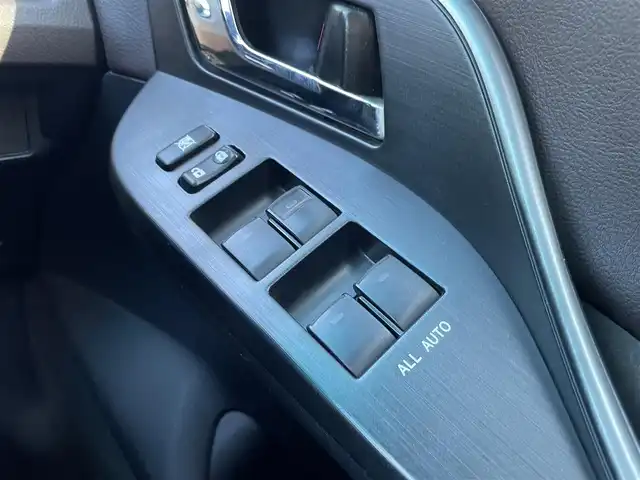 トヨタ マークＸ ジオ 240G エアロツアラー 埼玉県 2008(平20)年 8.2万km シルバーメタリック /ワンオーナー//純正HDDナビ//バックカメラ//CD&DVD再生//前2席パワーシート//ビルトインETC//スマートキーx2//キセノン//W.サイド.カーテンエアバッグ//ABS//横滑り防止装置//コーナーセンサー//革巻きステアリング//オートライト//Fフォグランプ//プライバシーガラス//ドアバイザー//純正18インチAW//新車時保証書//取扱説明書//ナビ取説