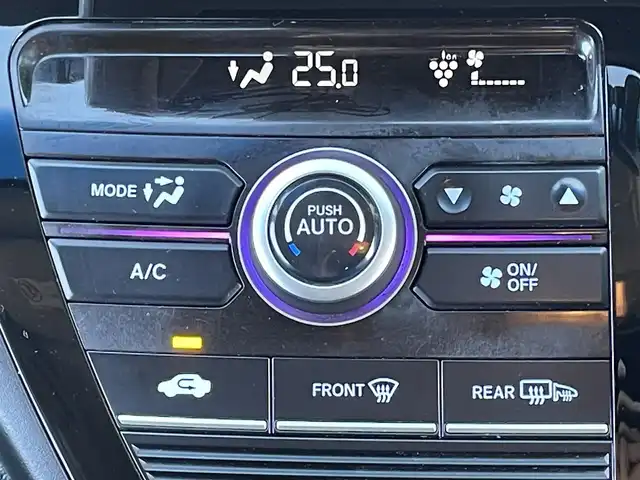 ホンダ フリード＋ ハイブリット G ホンダセンシング 兵庫県 2017(平29)年 7.8万km ホワイトオーキッドパール 7インチナビ/Bluetooth/ビルトインETC/両側パワースライド/レーンキープアシスト/バックカメラ/車線逸脱警報/クルーズコントロール/衝突軽減ブレーキ/LEDヘッドライト/スマートキー/アクセサリーソケット/オートライト