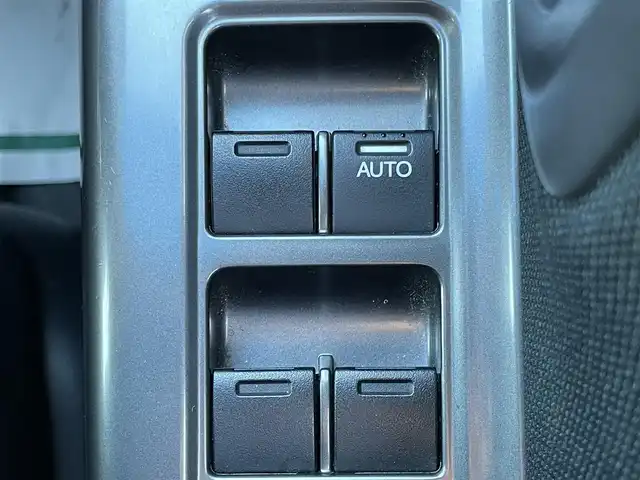 ホンダ フリード＋ ハイブリット G ホンダセンシング 兵庫県 2017(平29)年 7.8万km ホワイトオーキッドパール 7インチナビ/Bluetooth/ビルトインETC/両側パワースライド/レーンキープアシスト/バックカメラ/車線逸脱警報/クルーズコントロール/衝突軽減ブレーキ/LEDヘッドライト/スマートキー/アクセサリーソケット/オートライト