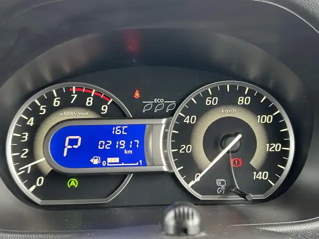 日産 デイズ ルークス HWS X Vセレクション 大阪府 2019(平31)年 2.2万km ホワイトパール 純正８インチナビ　/   フルセグＴＶ/CD/Bluetooth　/アラウンドビューモニター　/エマージェンシーブレーキ/レーンキープアシスト　/両側パワースライドドア　/アイドリングストップ/nano-e付サーキュレーター　/ハーフレザーシート/純正15インチアルミホイール　/純正フロアマット　/プッシュスタート　/スマートキー/ＬＥＤ/取扱説明書/保証書