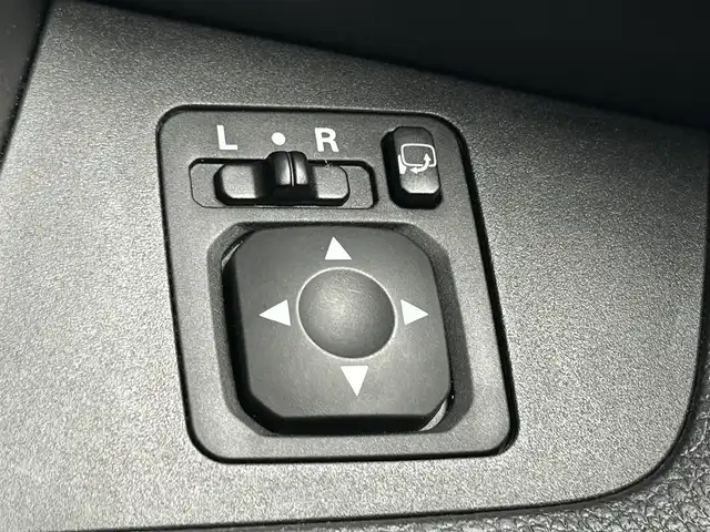 日産 デイズ ルークス HWS X Vセレクション 大阪府 2019(平31)年 2.2万km ホワイトパール 純正８インチナビ　/   フルセグＴＶ/CD/Bluetooth　/アラウンドビューモニター　/エマージェンシーブレーキ/レーンキープアシスト　/両側パワースライドドア　/アイドリングストップ/nano-e付サーキュレーター　/ハーフレザーシート/純正15インチアルミホイール　/純正フロアマット　/プッシュスタート　/スマートキー/ＬＥＤ/取扱説明書/保証書