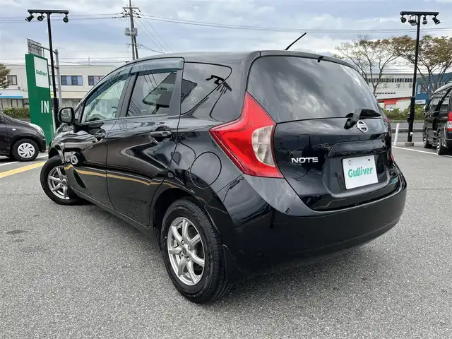 日産 ノート X DIG－S 鳥取県 2012(平24)年 11.1万km スーパーブラック スーパーチャージャー/純正ナビ/ワンセグ/CD/AUX/プッシュエンジンスタート/純正14インチアルミホイール/アイドリングストップ/電動格納ミラー/フロアマット/ドアバイザー/保証書/取扱説明書