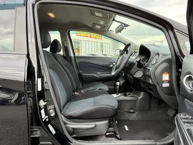 日産 ノート X DIG－S 鳥取県 2012(平24)年 11.1万km スーパーブラック スーパーチャージャー/純正ナビ/ワンセグ/CD/AUX/プッシュエンジンスタート/純正14インチアルミホイール/アイドリングストップ/電動格納ミラー/フロアマット/ドアバイザー/保証書/取扱説明書