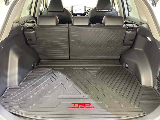 トヨタ ＲＡＶ４ アドベンチャー オフロードPKGⅡ 愛媛県 2024(令6)年 1.6万km スーパーホワイトⅡ 純正10.5インチナビ/Bluetooth/フルセグテレビ/バックカメラ/レーダークルーズコントロール/衝突被害軽減ブレーキ/レーンキープアシスト/前後コーナーセンサー/ブラインドスポットモニター/前後ドライブレコーダー/パワーシート/シートヒーター/シートエアコン/ETC/4WD/ルーフレール/LEDヘッドランプ/オートマチックハイビーム/オートライト/スペアキー/取扱説明書/保証書