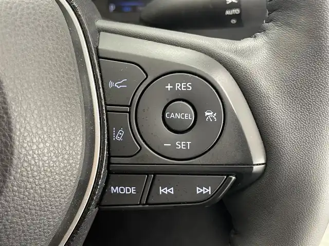 トヨタ カローラ ハイブリット S 愛知県 2021(令3)年 1万km ホワイトパールクリスタルシャイン 純正８型ＤＡナビ　シートヒーター　禁煙　シートヒーター　ハンドルヒーター　電動パーキング　ＢＳＭ　セーフティセンス　衝突軽減　追従クルコン　コーナーセンサー　ＵＳＢ　ＥＴＣ　ＬＥＤライト　スペアタイヤ