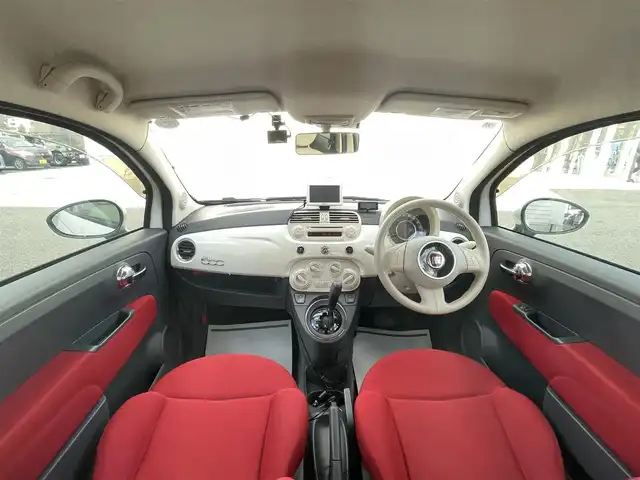 フィアット ５００ 1．2 8V ポップ 山形県 2010(平22)年 8.1万km 白 純正オーディオ/FM/AM/ドライブレコーダー/盗難防止装置/パワーウィンドゥ/本革ステアリング/ダブル&サイドエアバック/フォグランプ/スペアキー/取扱説明書