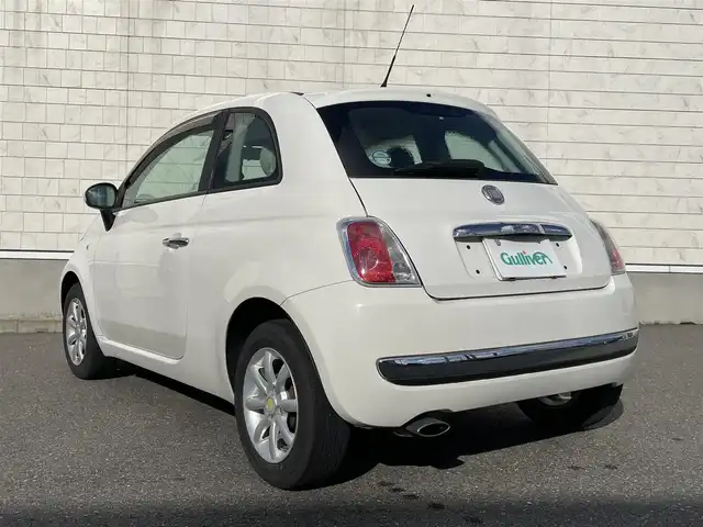 フィアット ５００ 1．2 8V ポップ 山形県 2010(平22)年 8.1万km 白 純正オーディオ/FM/AM/ドライブレコーダー/盗難防止装置/パワーウィンドゥ/本革ステアリング/ダブル&サイドエアバック/フォグランプ/スペアキー/取扱説明書