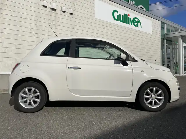 フィアット ５００ 1．2 8V ポップ 山形県 2010(平22)年 8.1万km 白 純正オーディオ/FM/AM/ドライブレコーダー/盗難防止装置/パワーウィンドゥ/本革ステアリング/ダブル&サイドエアバック/フォグランプ/スペアキー/取扱説明書