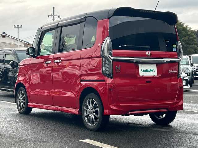 ホンダ Ｎ ＢＯＸ カスタムG スロープLホンダS 京都府 2019(平31)年 1.5万km ミラノレッド ・純正ナビ/・バックカメラ/・ビルトインETC/・シートヒーター/・レーダークルーズコントロール/・LEDオートライト/・フォグランプ/・車いす専用スローパー