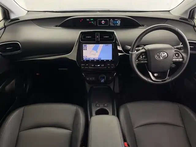 トヨタ プリウス Sツーリングセレクション 鹿児島県 2019(平31)年 4万km 青 純正9インチ純正ナビ/(フルセグ/CD/DVD/Bluetooth)/前席シートヒーター/レーダークルーズコントロール/バックカメラ/衝突被害軽減システム/レーンキープアシスト/LEDヘッドライト/フォグランプ/革巻きステアリング/ステアリングスイッチ/ETC/前方ドライブレコーダー/純正フロアマット/スマートキー/プッシュスタート/純正17インチアルミホイール