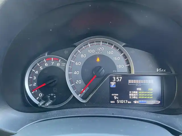 トヨタ ヴィッツ ジュエラ 長野県 2015(平27)年 5.1万km 赤 取扱説明書/保証書/ワンセグテレビ/AM/FM/Bluetooth/バックカメラ/スペアキー/スマートキー/パワーウィンドウ/純正フロアマット/プッシュスタート/ドアバイザー/nanoe/アイドリングストップ/ETC/LEDヘッドライト/オートライト