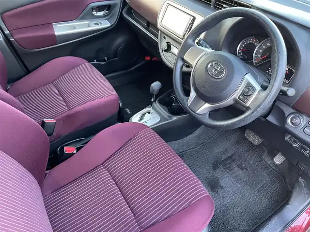 トヨタ ヴィッツ ジュエラ 長野県 2015(平27)年 5.1万km 赤 取扱説明書/保証書/ワンセグテレビ/AM/FM/Bluetooth/バックカメラ/スペアキー/スマートキー/パワーウィンドウ/純正フロアマット/プッシュスタート/ドアバイザー/nanoe/アイドリングストップ/ETC/LEDヘッドライト/オートライト