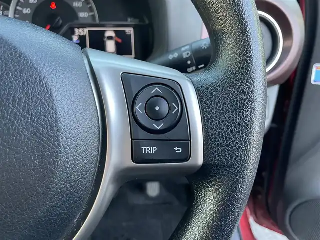 トヨタ ヴィッツ ジュエラ 長野県 2015(平27)年 5.1万km 赤 取扱説明書/保証書/ワンセグテレビ/AM/FM/Bluetooth/バックカメラ/スペアキー/スマートキー/パワーウィンドウ/純正フロアマット/プッシュスタート/ドアバイザー/nanoe/アイドリングストップ/ETC/LEDヘッドライト/オートライト