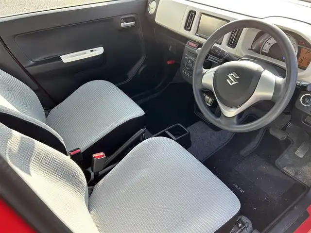 スズキ アルト X 福岡県 2015(平27)年 5.7万km ピュアレッド/ミディアムグレー 衝突被害軽減ブレーキ/前方ドラレコ/社外ETC/スマートキー/純正フロアマット/純正AW/アイドリングストップ/PanasonicSDナビ/・BT/・ワンセグTV/・CD/DVD