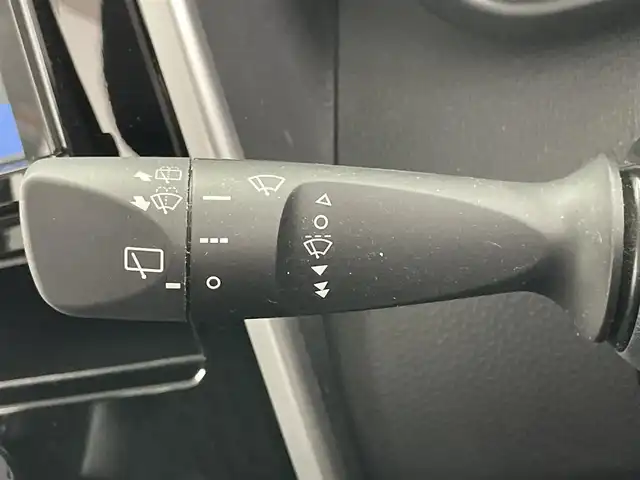 トヨタ タンク カスタムG－T 愛知県 2018(平30)年 2.8万km レーザーブルークリスタルシャイン 純正９型ナビ　全方位カメラ　禁煙車　両側パワースライド　カーテンエアバック　ＥＴＣ　ドライブレコーダー　クルーズコントロール　パーキングセンサー　スマアシ　衝突軽減装置　ＬＥＤライト　オートハイビーム