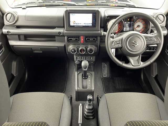 スズキ ジムニー XC 大阪府 2020(令2)年 3.6万km ブルーイッシュブラックパール3 社外7V型ナビ(KENWOOD)/【フルセグTV/Bluetooth/CD/DVD/FM/AM/USB】/衝突軽減システム/クルーズコントロール/車線逸脱防止機能/オートハイビーム/ヒルホールドコントロール/ヒルディセントコントロール/ヘッドライトウォッシャー/ヒーテッドミラー/D/N席シートヒーター/社外16インチAW/背面タイヤ/スマートキー/スペアキー1本/プッシュスタート/AAC