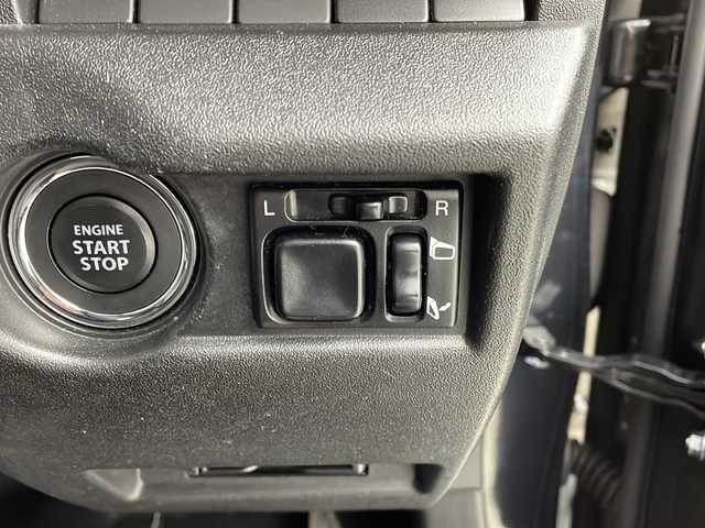 スズキ ジムニー XC 大阪府 2020(令2)年 3.6万km ブルーイッシュブラックパール3 社外7V型ナビ(KENWOOD)/【フルセグTV/Bluetooth/CD/DVD/FM/AM/USB】/衝突軽減システム/クルーズコントロール/車線逸脱防止機能/オートハイビーム/ヒルホールドコントロール/ヒルディセントコントロール/ヘッドライトウォッシャー/ヒーテッドミラー/D/N席シートヒーター/社外16インチAW/背面タイヤ/スマートキー/スペアキー1本/プッシュスタート/AAC