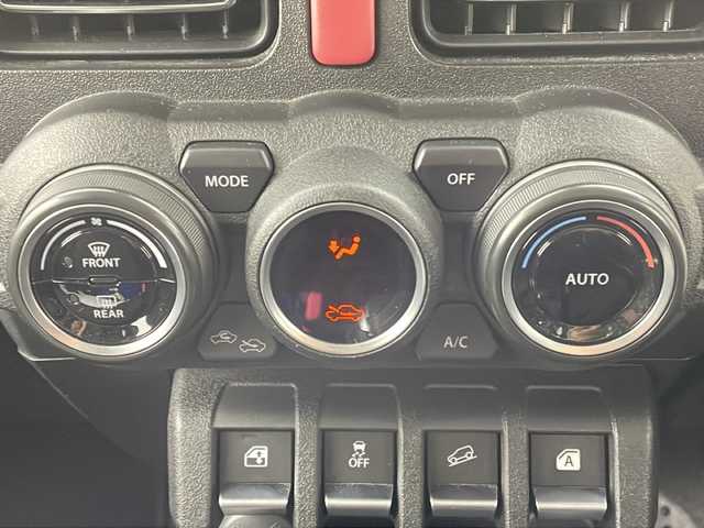 スズキ ジムニー XC 大阪府 2020(令2)年 3.6万km ブルーイッシュブラックパール3 社外7V型ナビ(KENWOOD)/【フルセグTV/Bluetooth/CD/DVD/FM/AM/USB】/衝突軽減システム/クルーズコントロール/車線逸脱防止機能/オートハイビーム/ヒルホールドコントロール/ヒルディセントコントロール/ヘッドライトウォッシャー/ヒーテッドミラー/D/N席シートヒーター/社外16インチAW/背面タイヤ/スマートキー/スペアキー1本/プッシュスタート/AAC