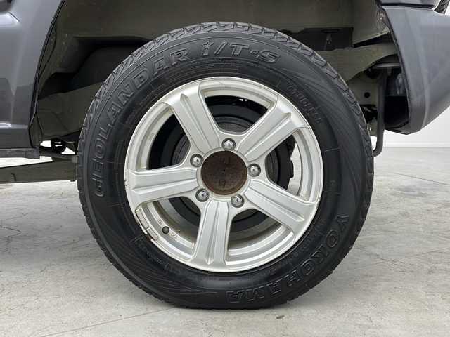 スズキ ジムニー XC 大阪府 2020(令2)年 3.6万km ブルーイッシュブラックパール3 社外7V型ナビ(KENWOOD)/【フルセグTV/Bluetooth/CD/DVD/FM/AM/USB】/衝突軽減システム/クルーズコントロール/車線逸脱防止機能/オートハイビーム/ヒルホールドコントロール/ヒルディセントコントロール/ヘッドライトウォッシャー/ヒーテッドミラー/D/N席シートヒーター/社外16インチAW/背面タイヤ/スマートキー/スペアキー1本/プッシュスタート/AAC