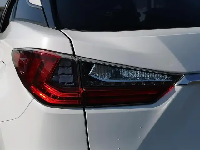 レクサス ＲＸ 200t Fスポーツ 茨城県 2017(平29)年 4.3万km ホワイトノーヴァガラスフレーク 純正ナビ/【AM・FM・DISC・SD・USB・BT・AUX・TV】/サンルーフ/パワーシート/シートメモリ/シートヒーター/エアシート/ステアリングヒーター/電動リアゲート/HUD/BSM/センターデフロック/レーダークルコン/ETC2.0/全方位カメラ/前方ドラレコ/前後コーナーセンサー/パドルシフト/100V電源