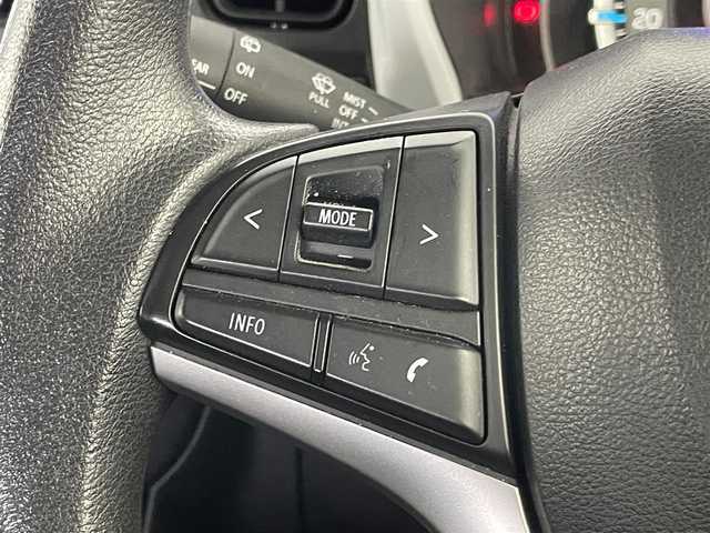スズキ ハスラー HYBRID G 埼玉県 2021(令3)年 3万km フェニックスレッドパール/ガンメタリック2トーンルーフ 社外ナビ　ＥＴＣ　スズキセーフティサポート　衝突被害軽減装置　ドライブレコーダー　Ｂｌｕｅｔｏｏｔｈ　プッシュスタート　スマートキー　オートライト　誤発進抑制機能　フロアマット　ステアリングスイッチ
